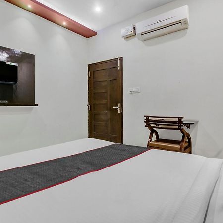 Collection O Galaxy Suites Гайдарабад Екстер'єр фото